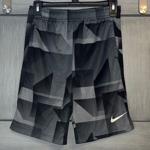 Nike Dri-Fit Boys size Large 10/12 Black and Gray Geometric Shorts